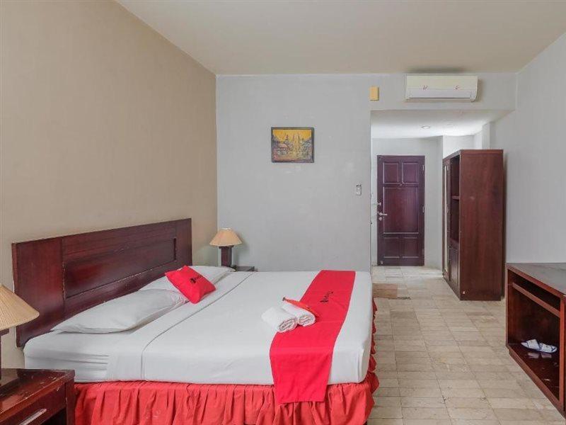 RedDoorz Plus near UIN Banjarmasin Sungai Lutus Bagian luar foto