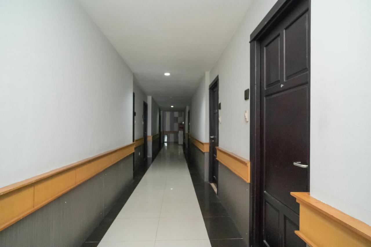 RedDoorz Plus near UIN Banjarmasin Sungai Lutus Bagian luar foto