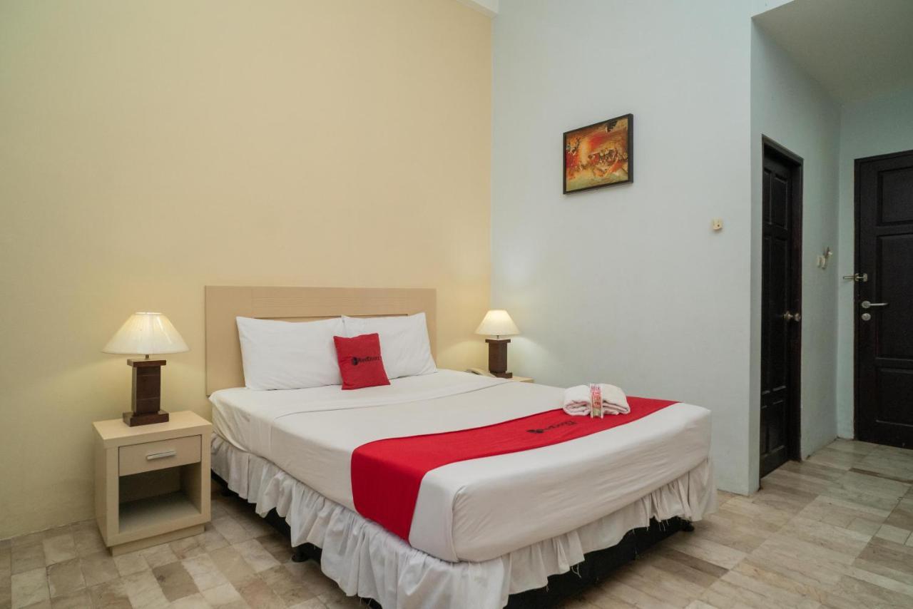 RedDoorz Plus near UIN Banjarmasin Sungai Lutus Bagian luar foto
