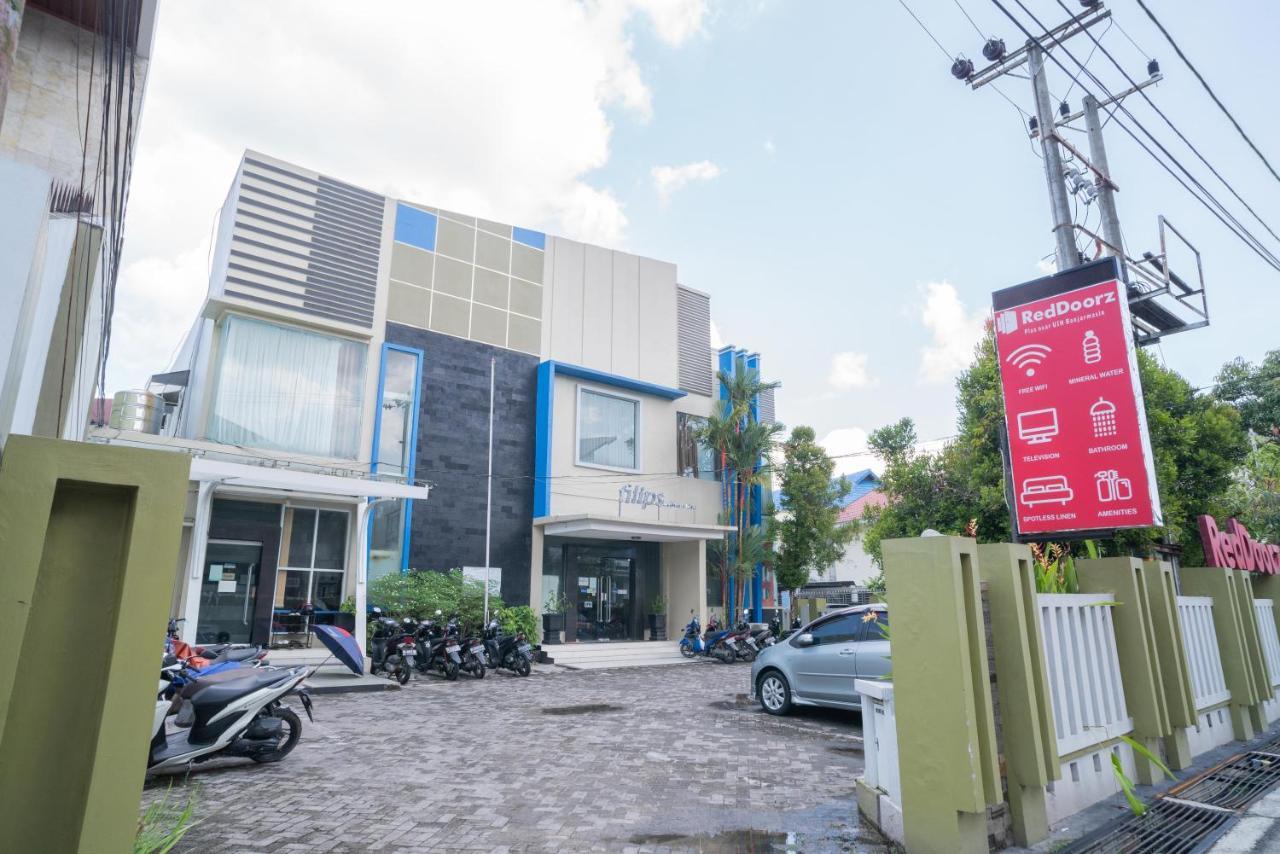 RedDoorz Plus near UIN Banjarmasin Sungai Lutus Bagian luar foto