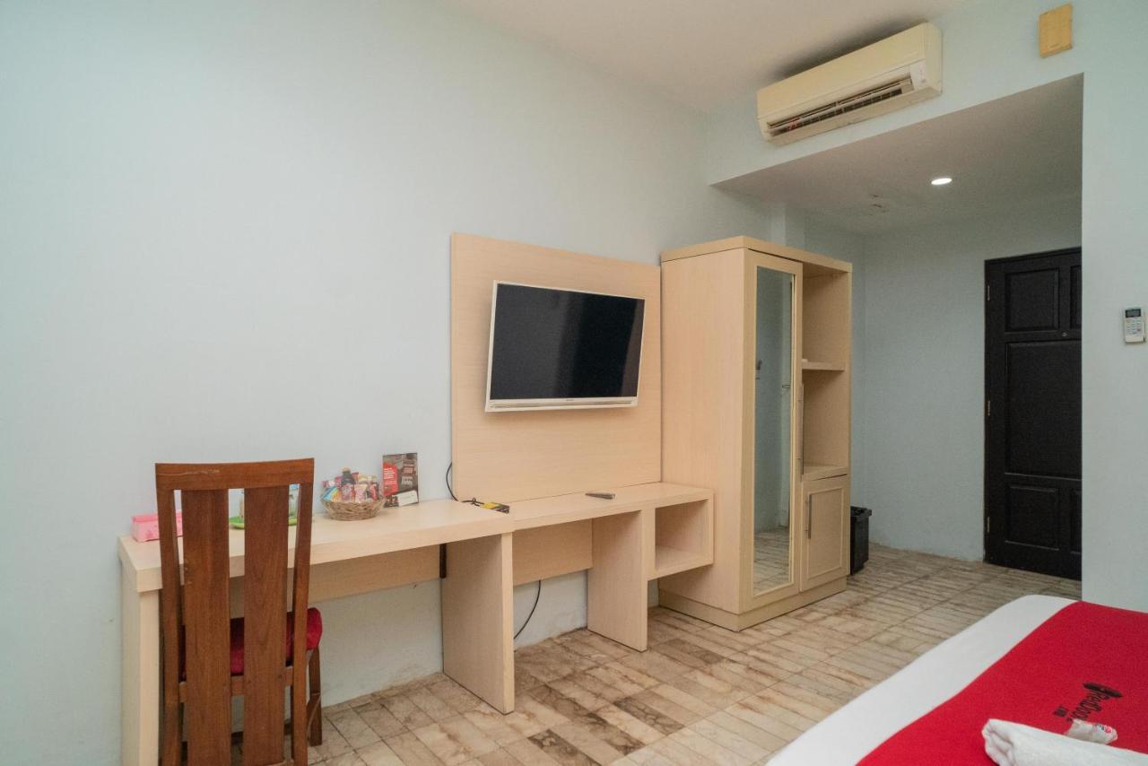 RedDoorz Plus near UIN Banjarmasin Sungai Lutus Bagian luar foto